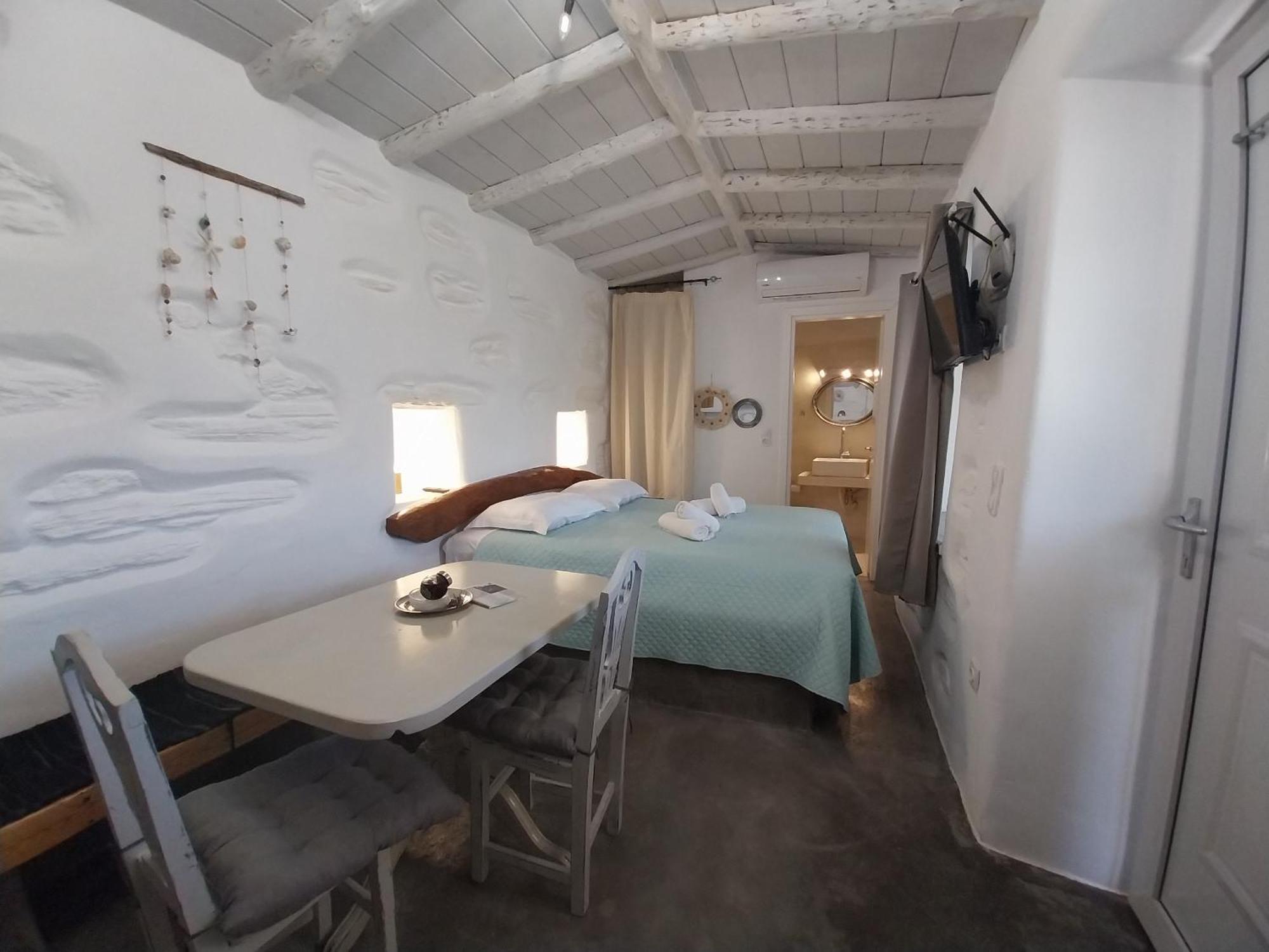 Richie'S Sea View Romantic Residences Ipsila Esterno foto