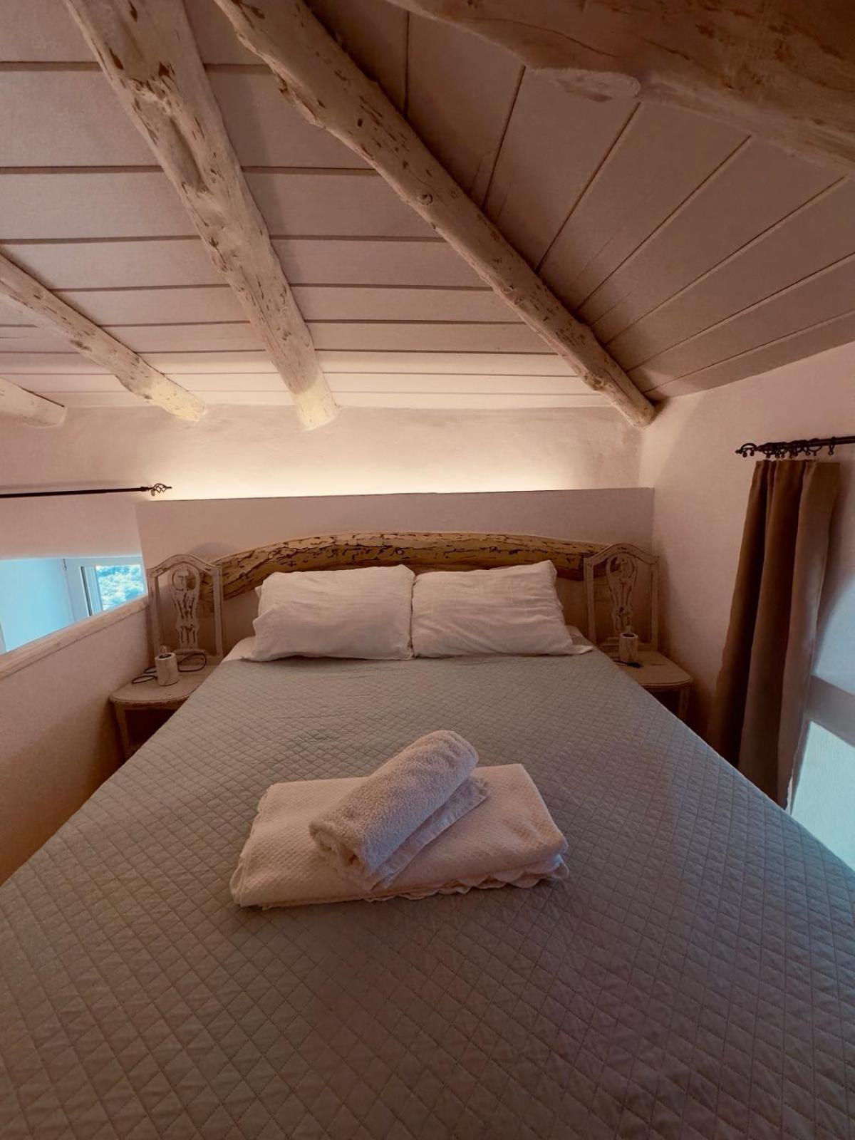 Richie'S Sea View Romantic Residences Ipsila Esterno foto
